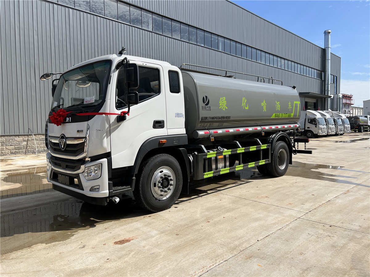 福田大黄蜂 洒水车 14-16吨